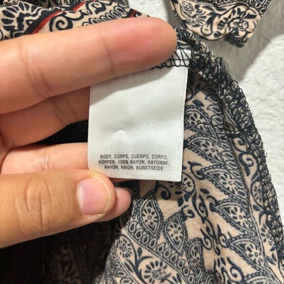 NWT Anthropologie Vanessa Virginia Off Shoulder Blouse M Black Motif Boho Floral - Picture 8 of 9